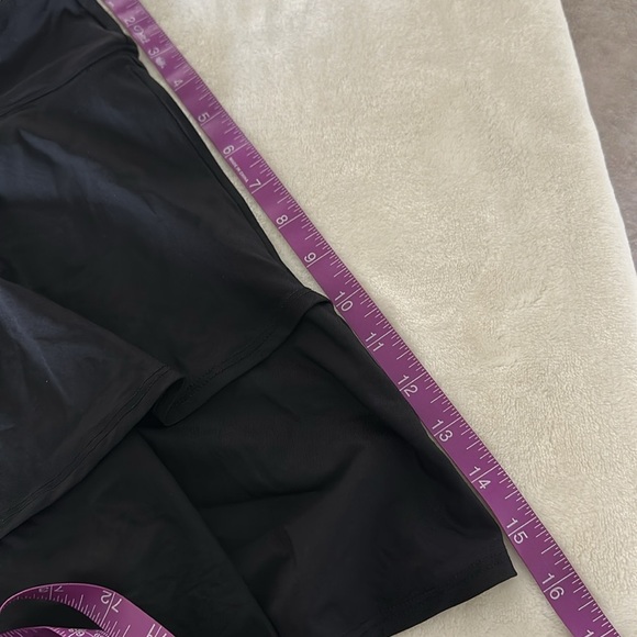 Lands' End Black Swim Skirt Tiered - Picture 5 of 8